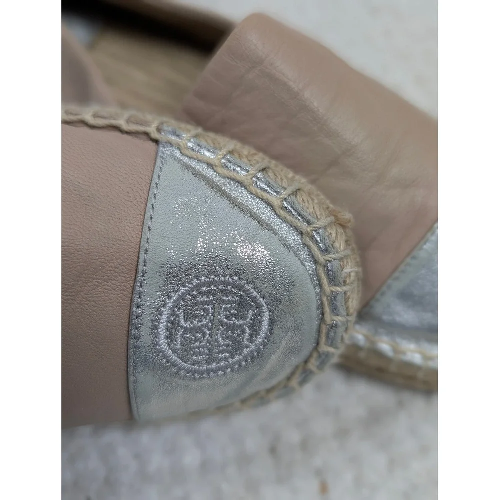 Tory Burch Tan Leather Silver Logo Toe Espadrille Flats Shoes 8.5M 50649